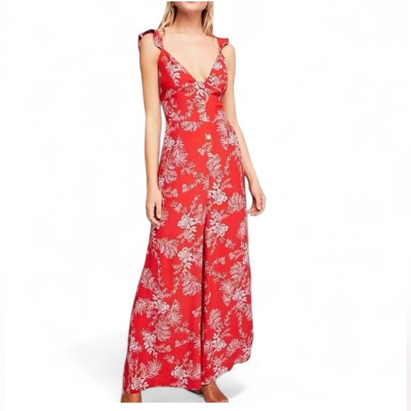 NWT FREE PEOPLE BE THE ONE Jumpsuit Size 4 Red $128 Retail One Piece NEW Buttons - Picture 2 of 4